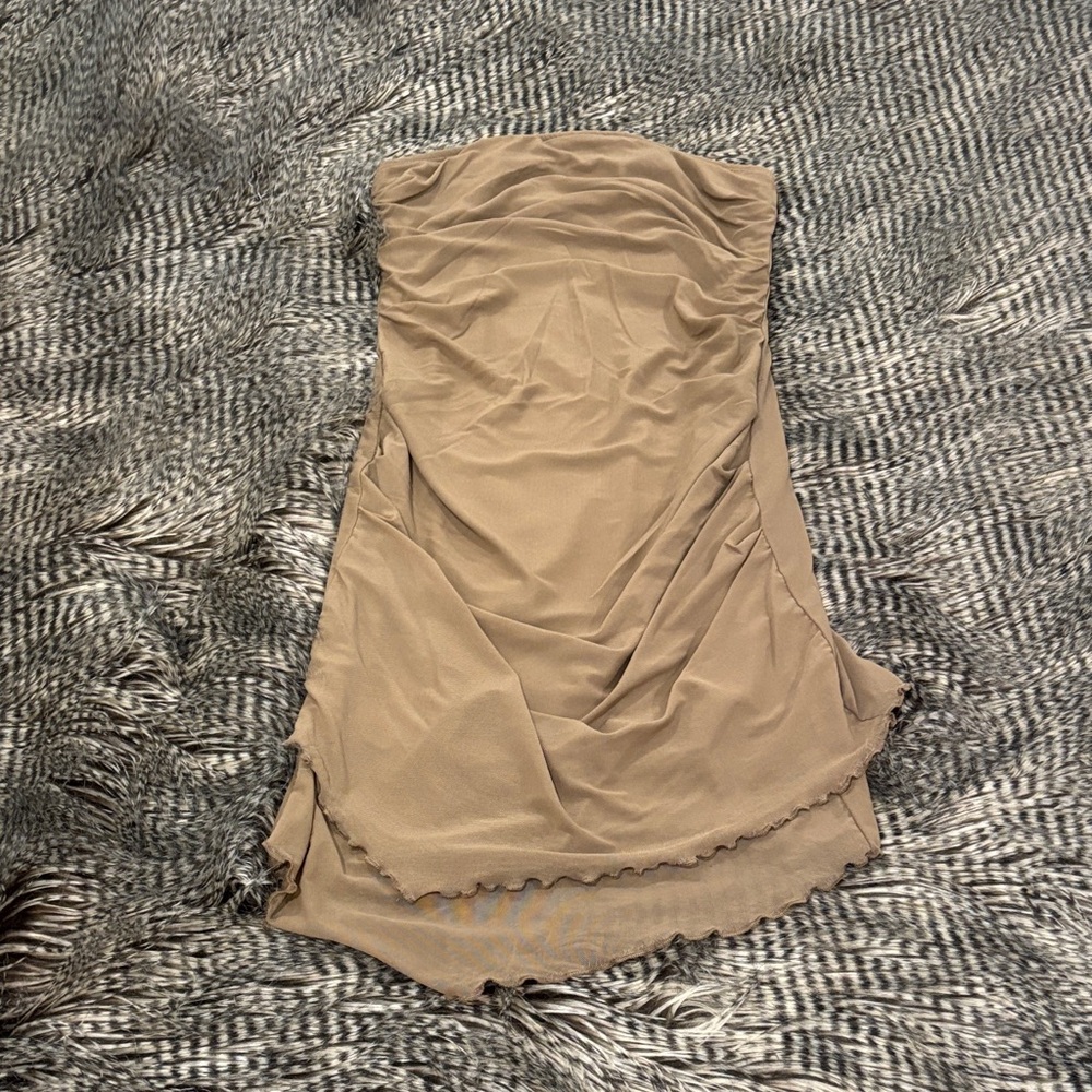 Elegant Tan Strapless Dress